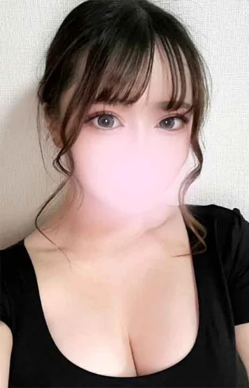 西村せりか