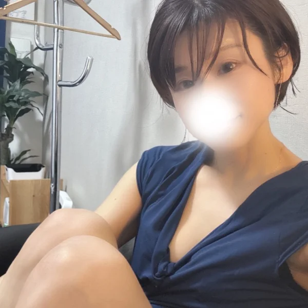 本日5/17 10:00〜出勤します❣️