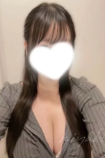 内永みやび