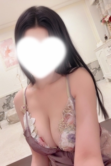 水瀬みなみ