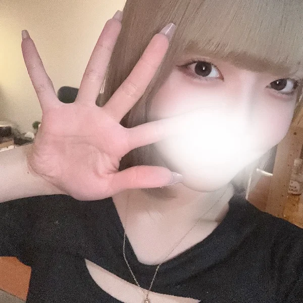 本日19時から出勤です♡