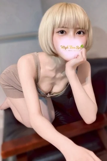 宇多野あおい