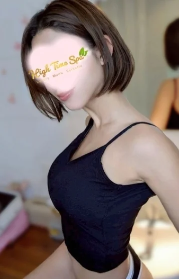 城田マナ