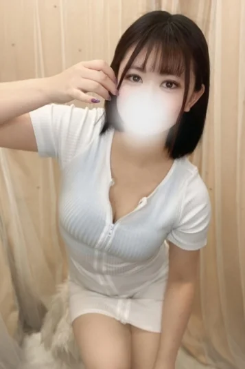 富澤せいら