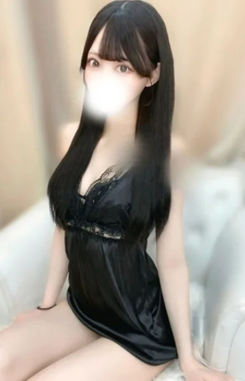 椎名りゆ
