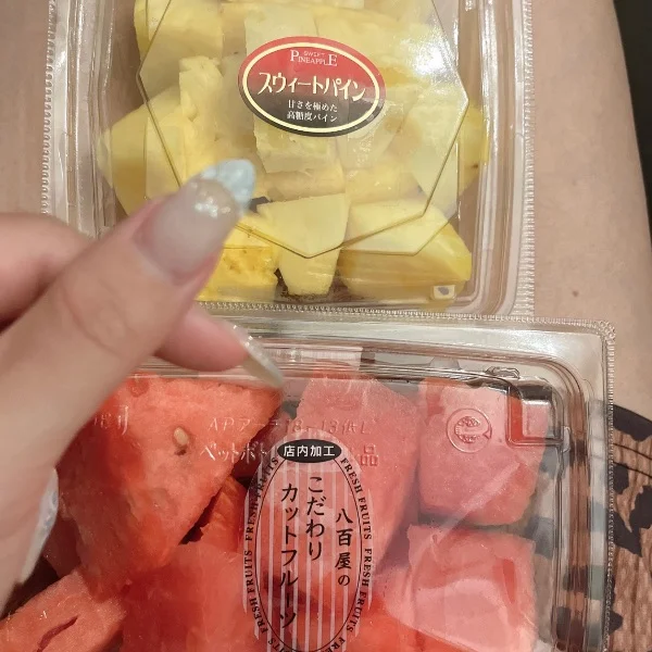 ペタペタしちゃう🫣💭