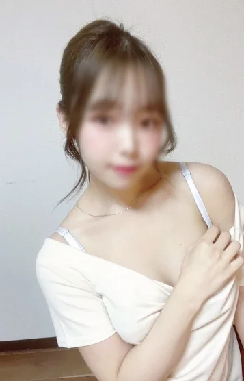 恋羽のん