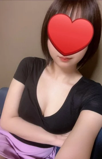 曽根みなみ