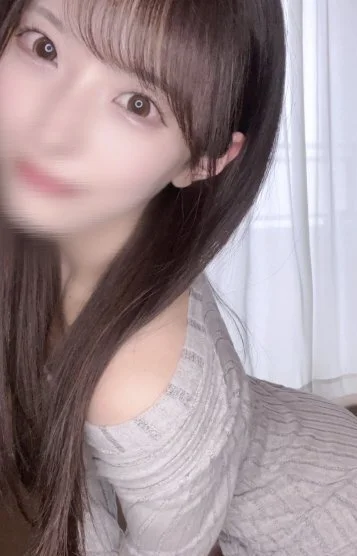 山岸ゆい