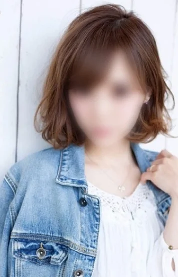 稲盛 かなで
