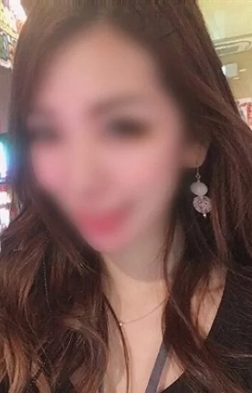 小俣 薫