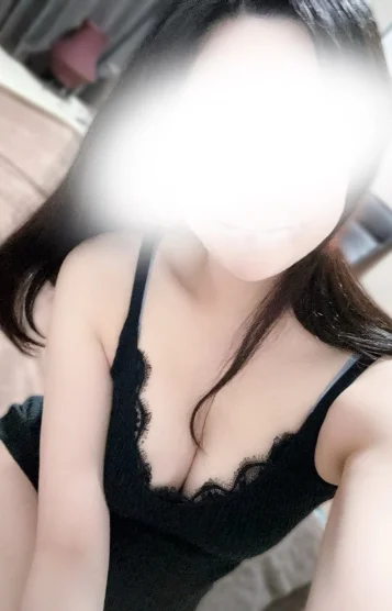 伊月　ゆの