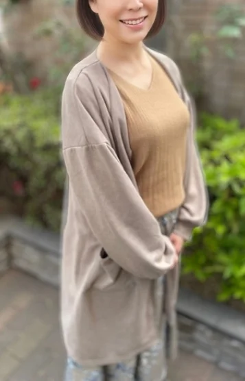実也子