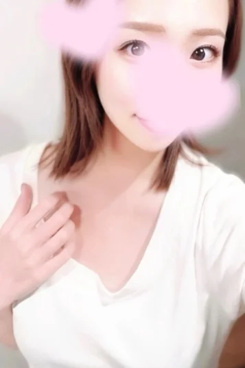 八木まい