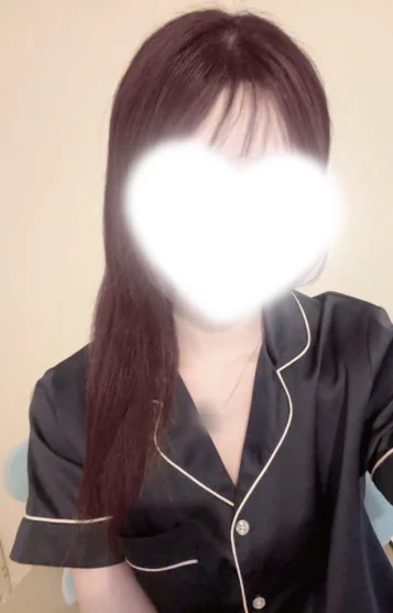 妹秘書系彼女　れな