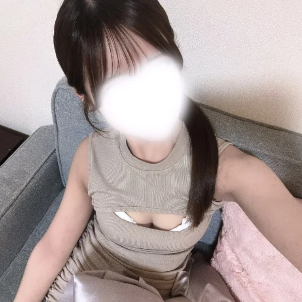 10時～15時出勤です🐈‍⬛🤍