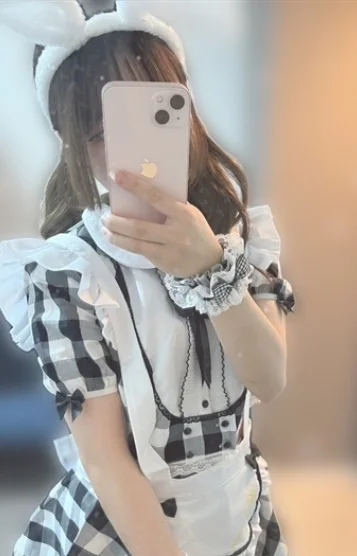 四葉まゆ