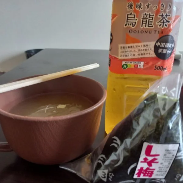 おはよ！おはよ！朝ごはん♪(*‘ω‘ ≡ ‘ω‘*)♪