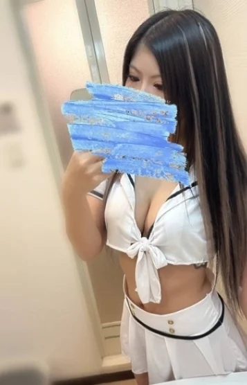 愛沢　えみり