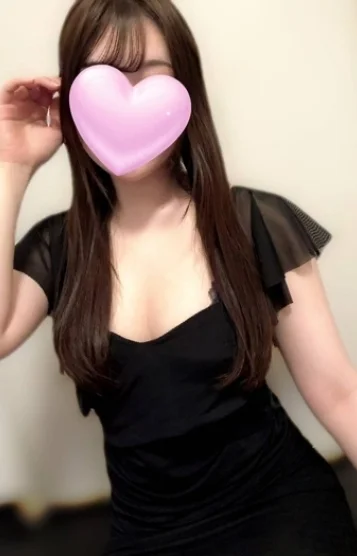 茜　もも
