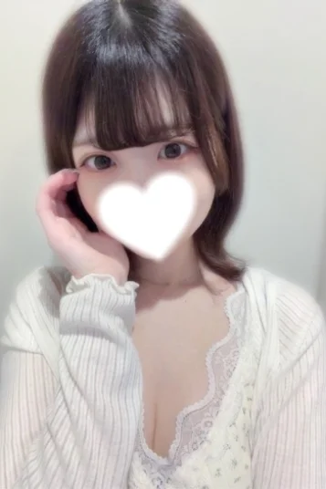 橘かなで