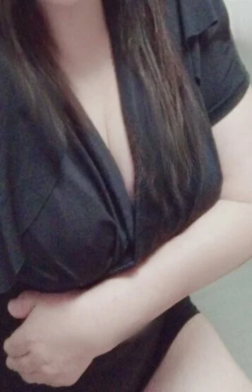尾崎セラピスト