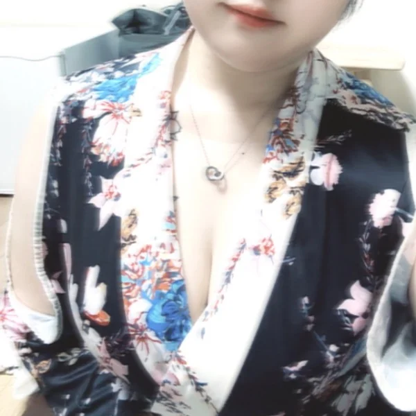 11:00~出勤中です
