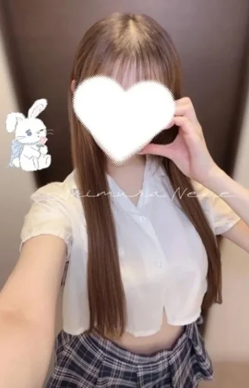 有村ねね
