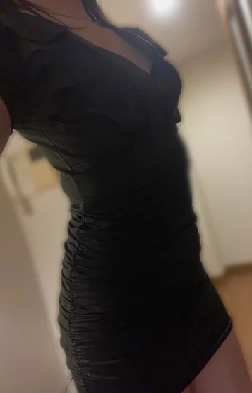 紫乃-しの-