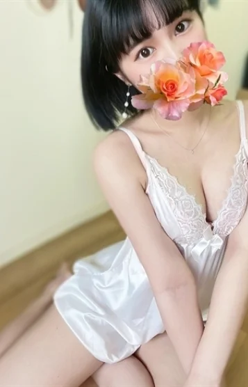 高倉あい