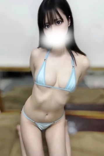 君島 りおな