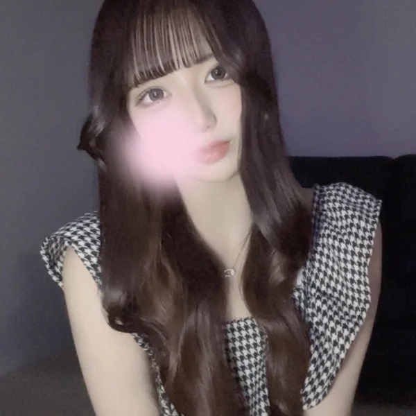 めちゃめちゃ急遽出勤してます🙇🏼‍♀️笑