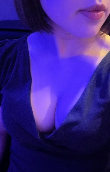 Hitomi