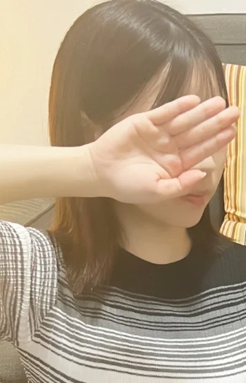 みいな