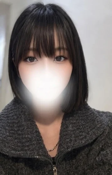 真田ひなこ