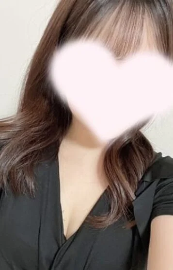 唯菜ひより