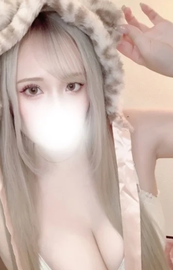 ももあ