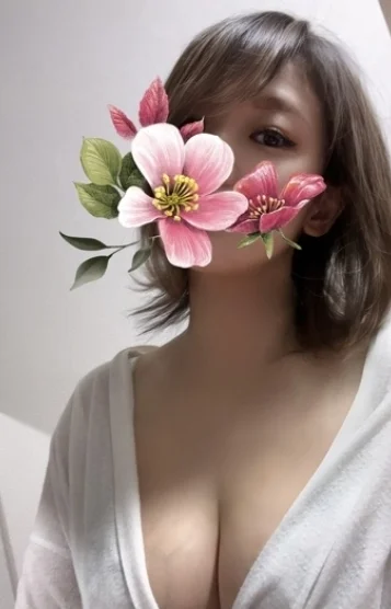 篠原みおか