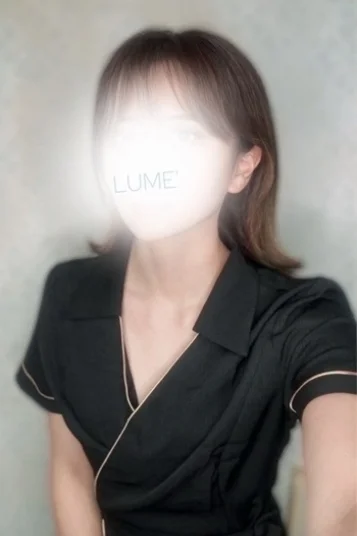 山岸りな
