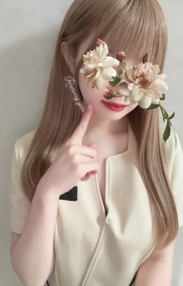＊白石ゆあ