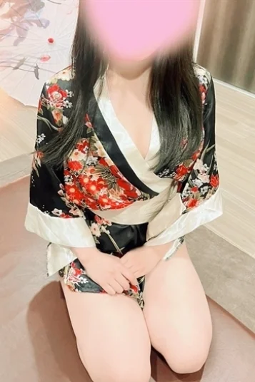新城 のあ