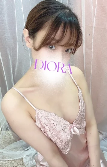 及川みやび