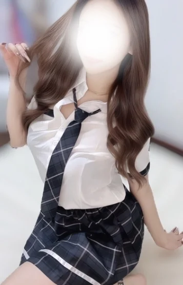 東条かれん