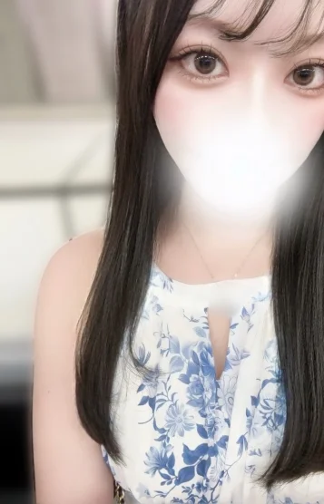 七瀬りあ