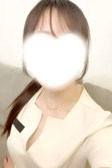 みれな