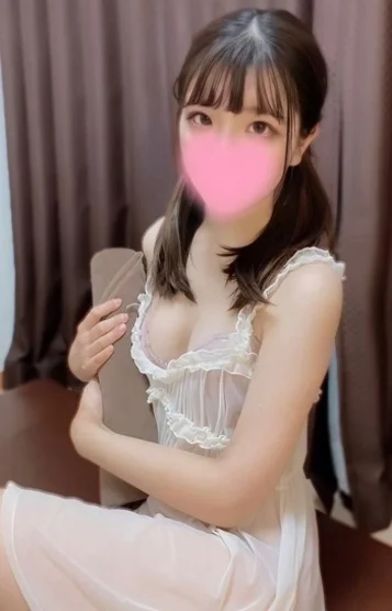 日向 えま