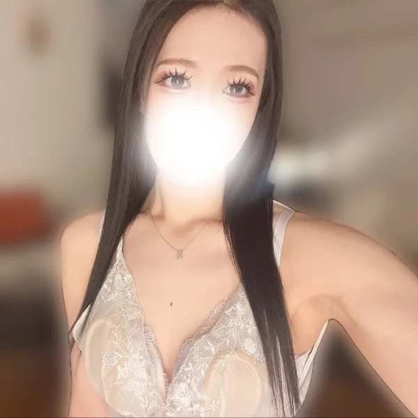 本日 12時~ラストまで出勤です🌟