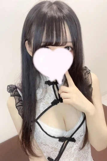 一羽うい