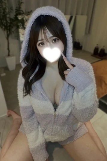 東条アリサ