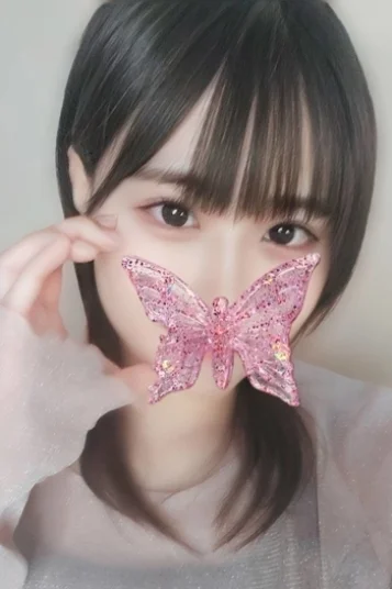 七瀬なぎ